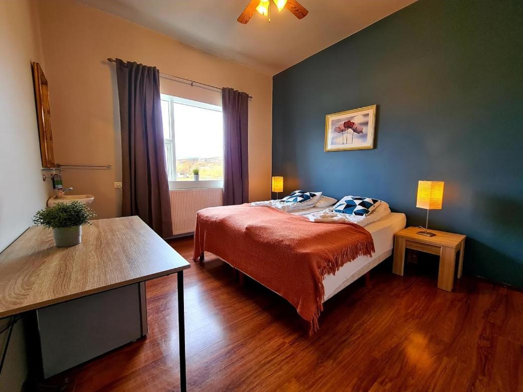 Hlin Guesthouse Вармахлид Екстериор снимка