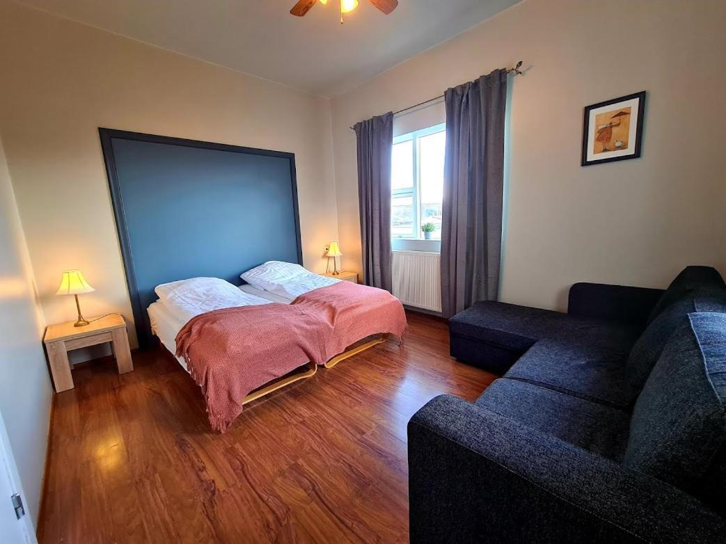Hlin Guesthouse Вармахлид Екстериор снимка