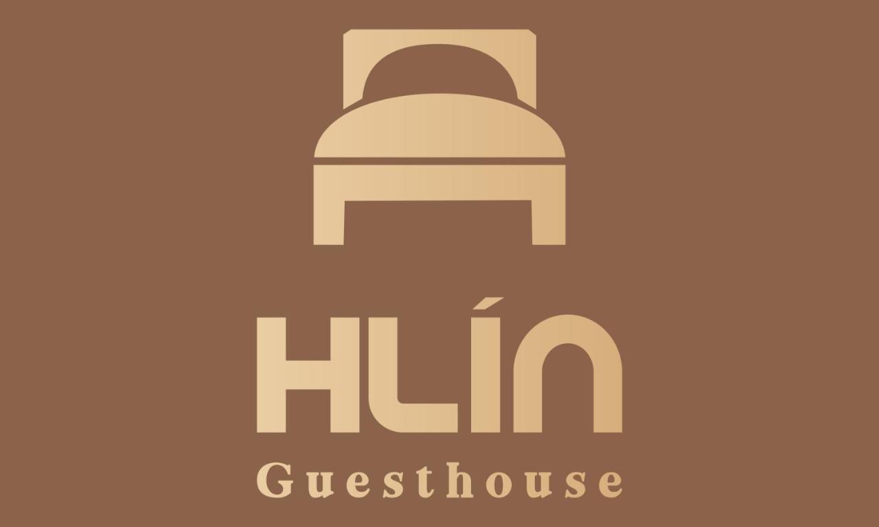 Hlin Guesthouse Вармахлид Екстериор снимка